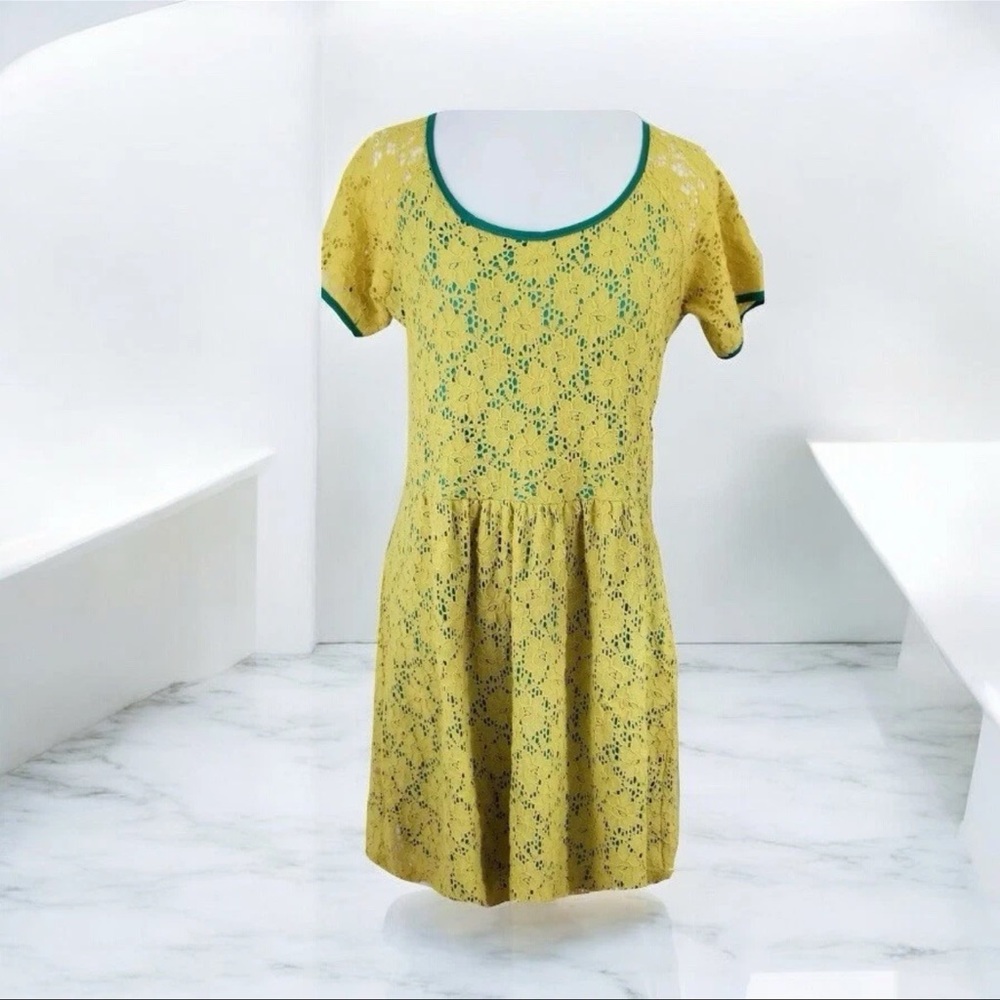 Ezra Yellow Pleated Mini Sundress with Green Yellow Floral Lace Pattern Med